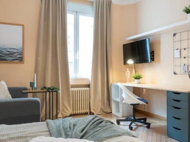 Shared Living/Roommate 6 Dormitorio Madrid Madrid ES103658231