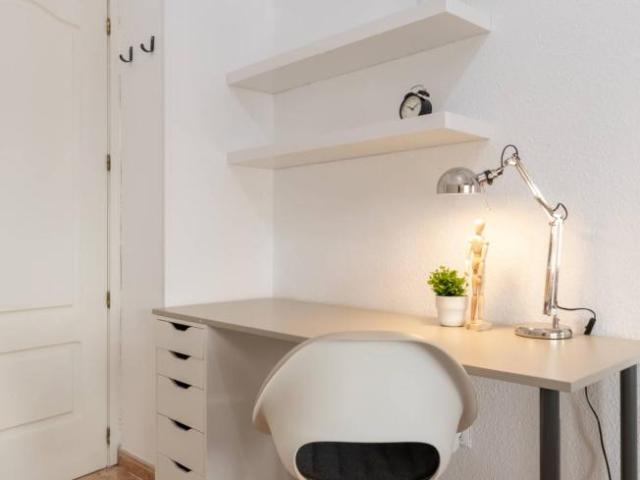 Shared Living/Roommate 6 Dormitorio Madrid Madrid ES103658253
