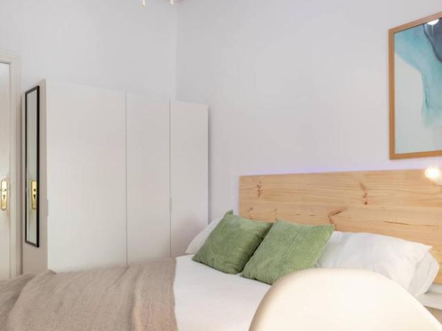 Shared Living/Roommate 6 Dormitorio Madrid Madrid ES103658281
