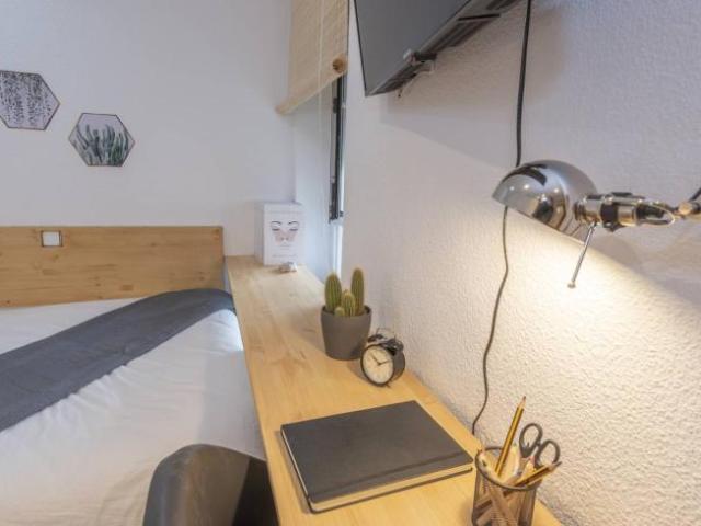 Shared Living/Roommate 6 Dormitorio Madrid Madrid ES103658283