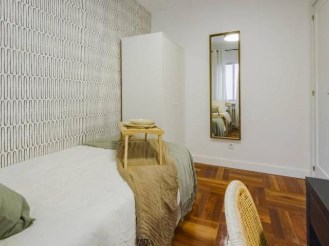 Shared Living/Roommate 6 Dormitorio Madrid Madrid ES103697001