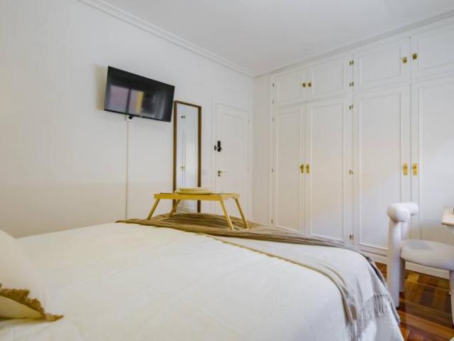 Shared Living/Roommate 6 Dormitorio Madrid Madrid ES103697102