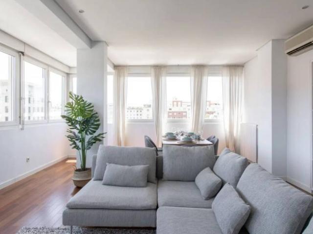 Shared Living/Roommate 6 Dormitorio Madrid Madrid ES103340957