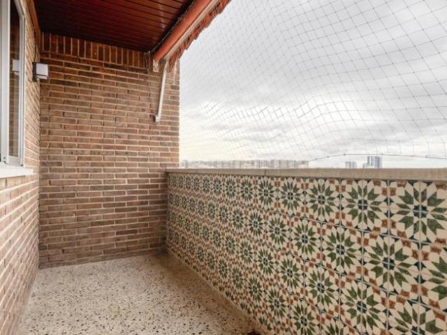 Shared Living/Roommate 6 Dormitorio Madrid Madrid ES103371881