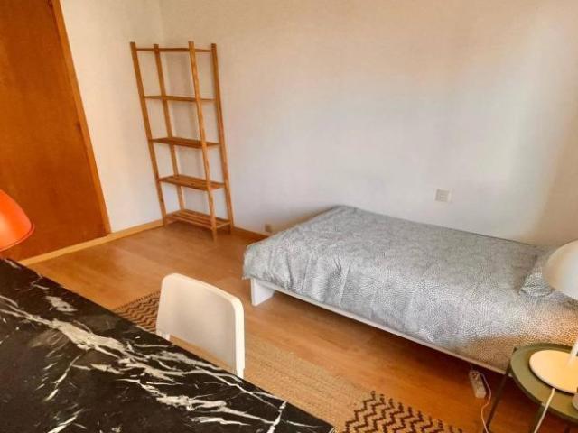 Shared Living/Roommate 6 Dormitorio Madrid Madrid ES104713739