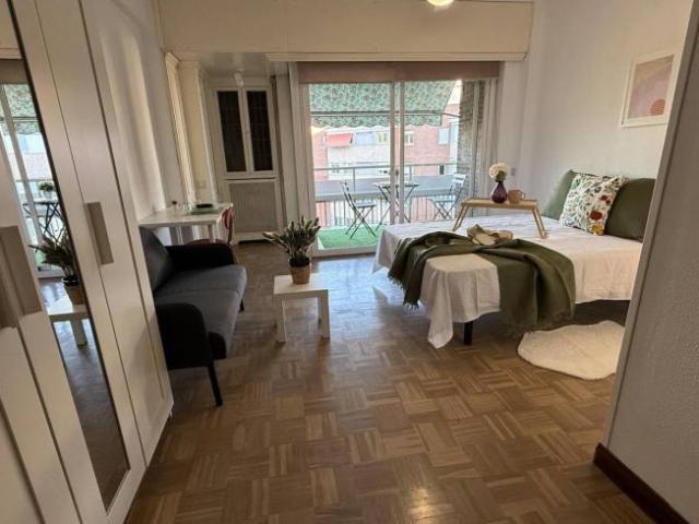 Shared Living/Roommate 6 Dormitorio Madrid Madrid ES104828299