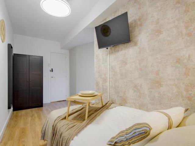 Shared Living/Roommate 6 Dormitorio Madrid Madrid ES104845772