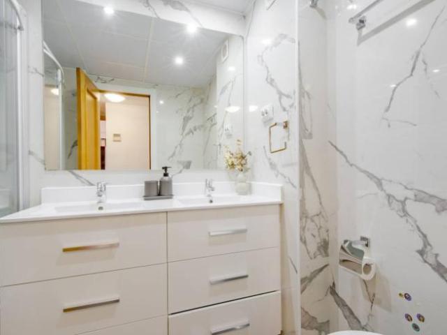 Shared Living/Roommate 6 Dormitorio Madrid Madrid ES104845325