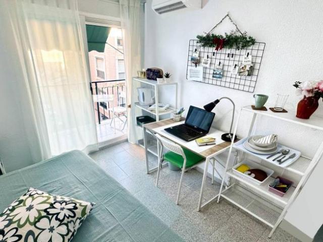 Shared Living/Roommate 6 Dormitorio Alicante Alicante ES99830533