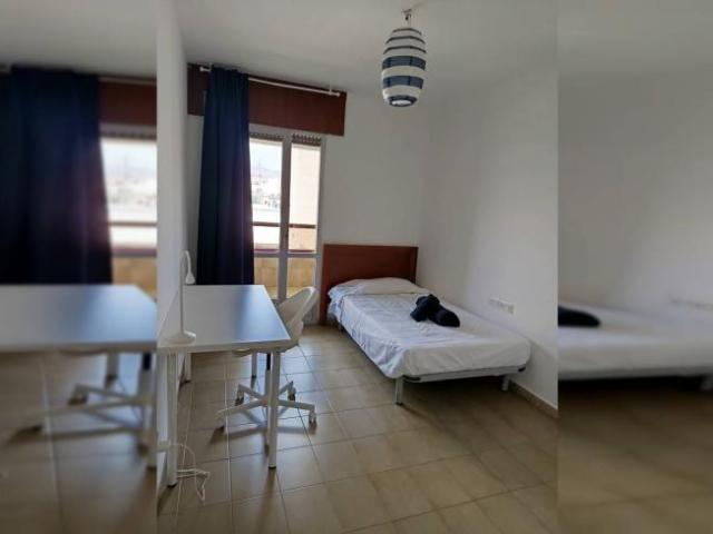 Shared Living/Roommate 6 Dormitorio Almeria Almeria ELS90642027