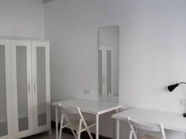 Shared Living/Roommate 6 Dormitorio Barcelona Barcelona ELS88816361
