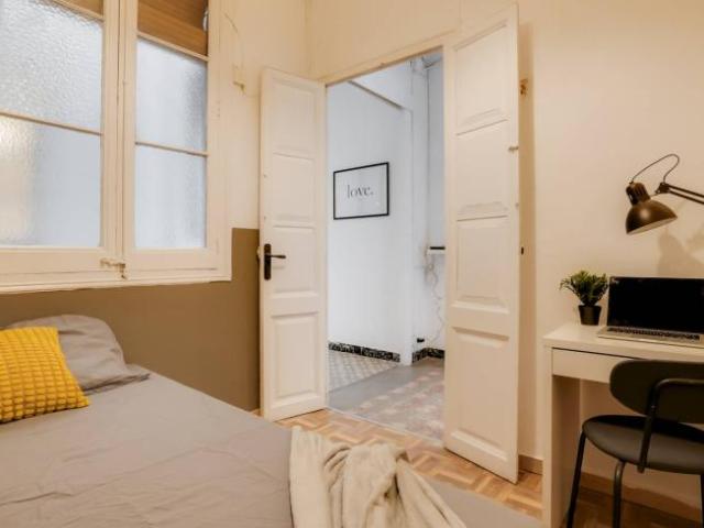 Shared Living/Roommate 6 Dormitorio Barcelona Barcelona ELS96656943