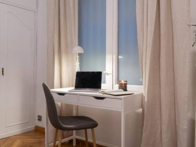 Shared Living/Roommate 6 Dormitorio Barcelona Barcelona ES92627750