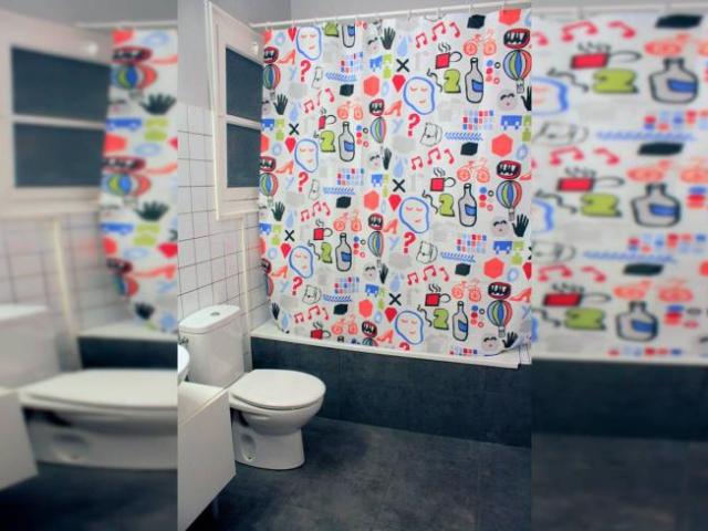 Shared Living/Roommate 6 Dormitorio Barcelona Barcelona ES93880101