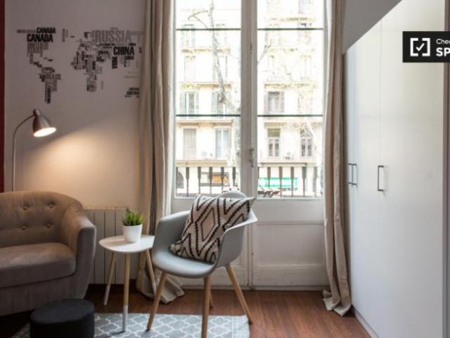 Shared Living/Roommate 6 Dormitorio Barcelona Barcelona ES94212017