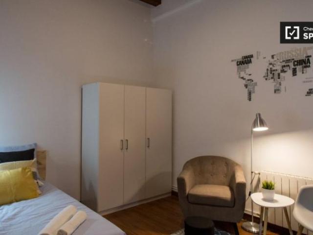 Shared Living/Roommate 6 Dormitorio Barcelona Barcelona ES94212023