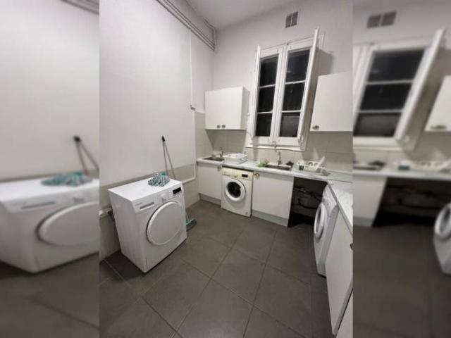 Shared Living/Roommate 6 Dormitorio Barcelona Barcelona ES98343345