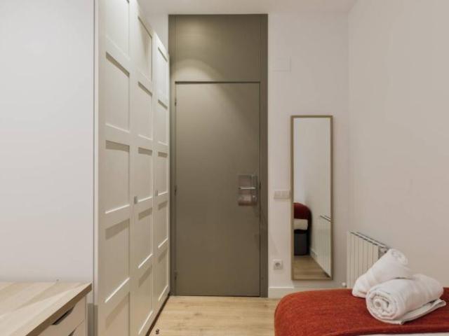 Shared Living/Roommate 6 Dormitorio Barcelona Barcelona ES100177903