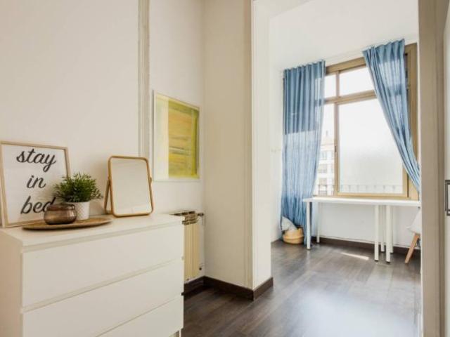 Shared Living/Roommate 6 Dormitorio Barcelona Barcelona ES101821926