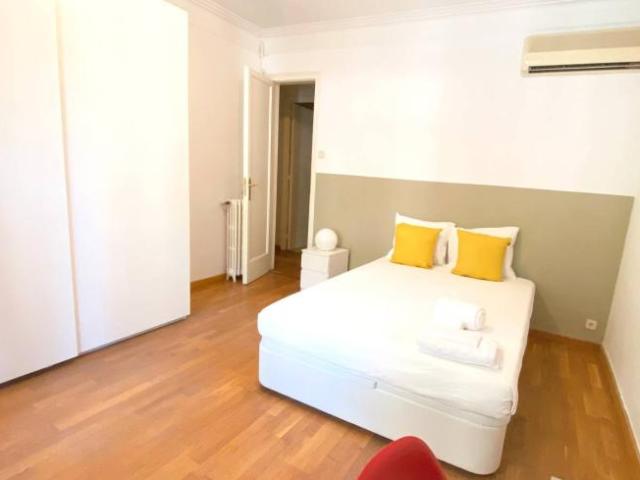 Shared Living/Roommate 6 Dormitorio Barcelona Barcelona ES101823927
