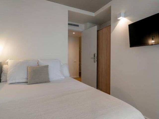 Shared Living/Roommate 6 Dormitorio Barcelona Barcelona ES101835688