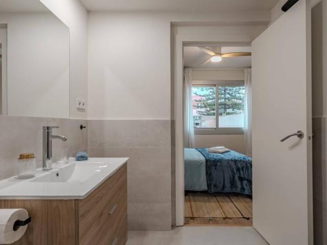 Shared Living/Roommate 6 Dormitorio Barcelona Barcelona ES101990462