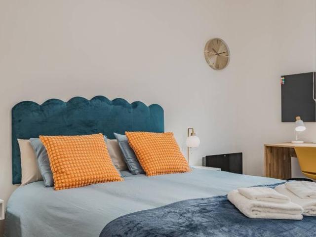 Shared Living/Roommate 6 Dormitorio Barcelona Barcelona ES101990367