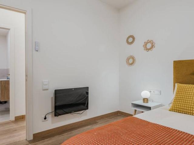 Shared Living/Roommate 6 Dormitorio Barcelona Barcelona ES101991226