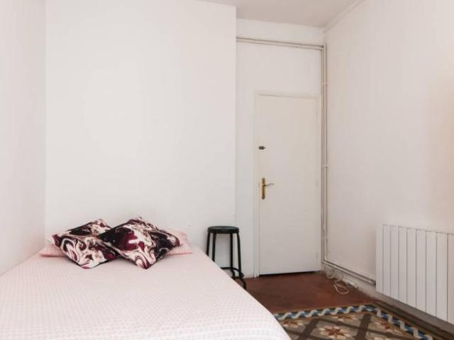 Shared Living/Roommate 6 Dormitorio Barcelona Barcelona ES101021174