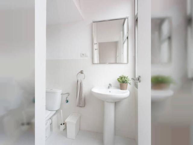 Shared Living/Roommate 6 Dormitorio Barcelona Barcelona ES102817183