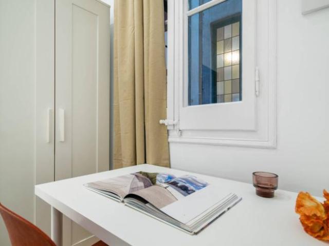 Shared Living/Roommate 6 Dormitorio Barcelona Barcelona ES103580777
