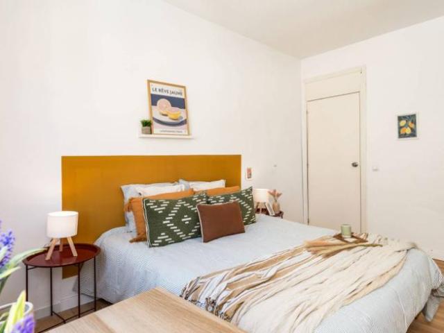 Shared Living/Roommate 6 Dormitorio Barcelona Barcelona ES103245025