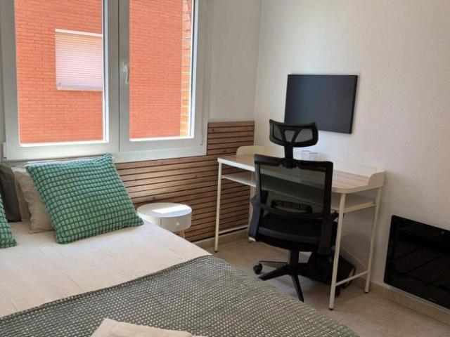 Shared Living/Roommate 6 Dormitorio Barcelona Barcelona ES103325873