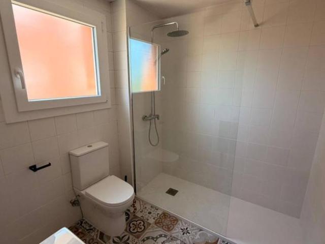 Shared Living/Roommate 6 Dormitorio Barcelona Barcelona ES103325883