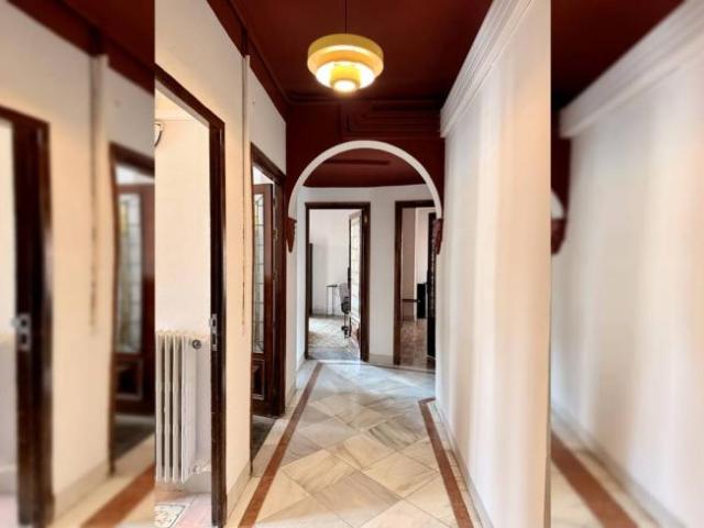 Shared Living/Roommate 6 Dormitorio Granada Granada ES100255162