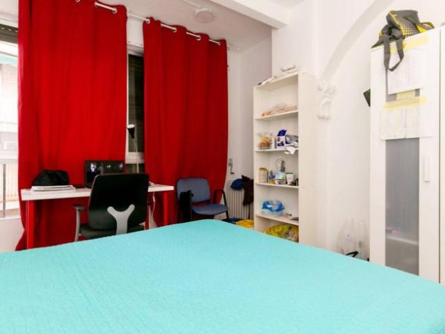 Shared Living/Roommate 6 Dormitorio Granada Granada ES101530460