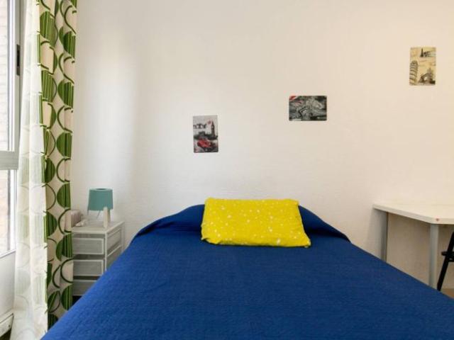 Shared Living/Roommate 6 Dormitorio Granada Granada ES101530764