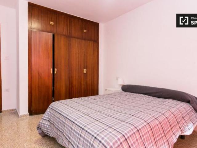 Shared Living/Roommate 6 Dormitorio Granada Granada ES101530790