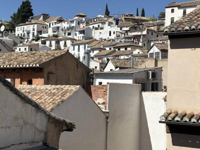 Shared Living/Roommate 6 Dormitorio Granada Granada ES94796493