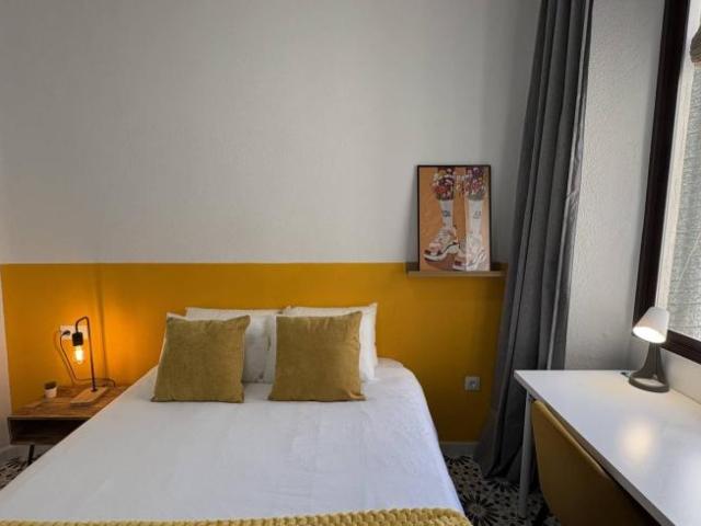 Shared Living/Roommate 6 Dormitorio Granada Granada ES94796504