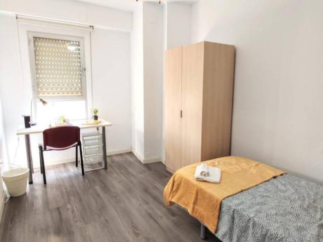 Shared Living/Roommate 6 Dormitorio Valencia Valencia ELS101794294