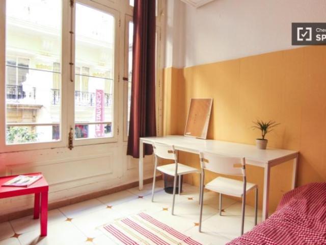Shared Living/Roommate 6 Dormitorio Valencia Valencia ELS91327510