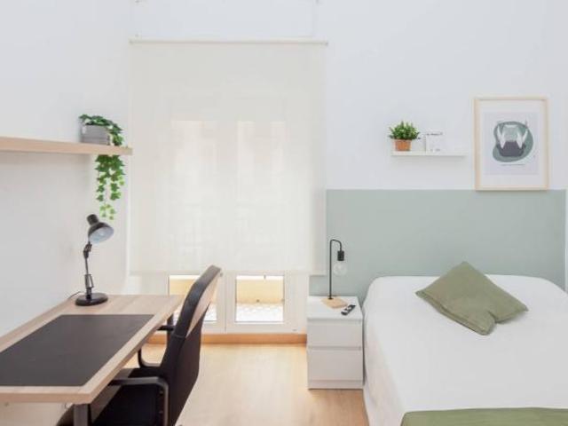 Shared Living/Roommate 6 Dormitorio Valencia Valencia ES104845441