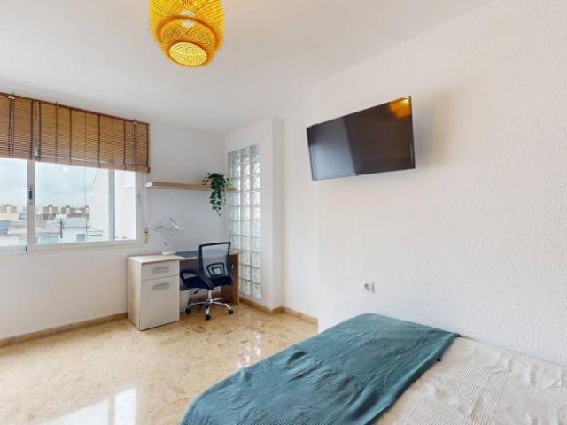 Shared Living/Roommate 6 Dormitorio Valencia Valencia ES104845558