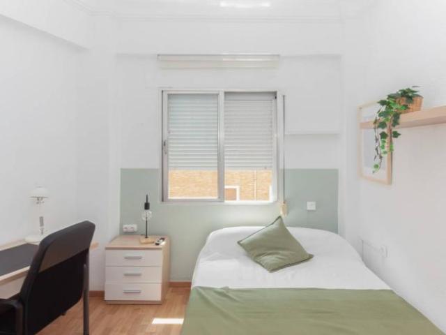 Shared Living/Roommate 6 Dormitorio Valencia Valencia ES104845615
