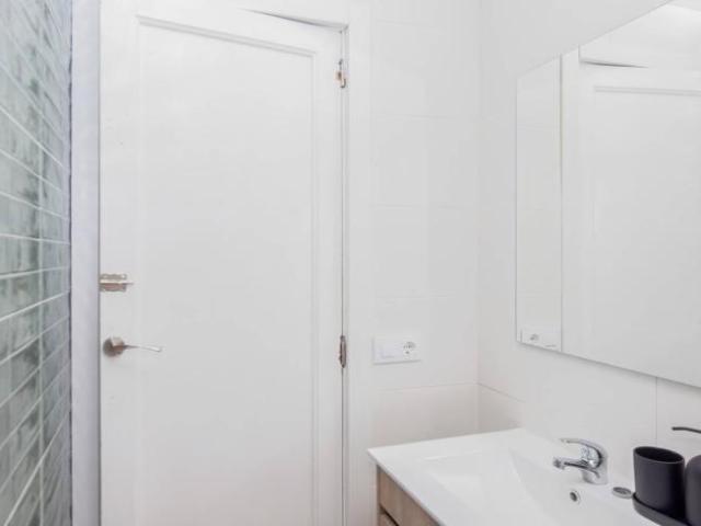 Shared Living/Roommate 6 Dormitorio Valencia Valencia ES104845639
