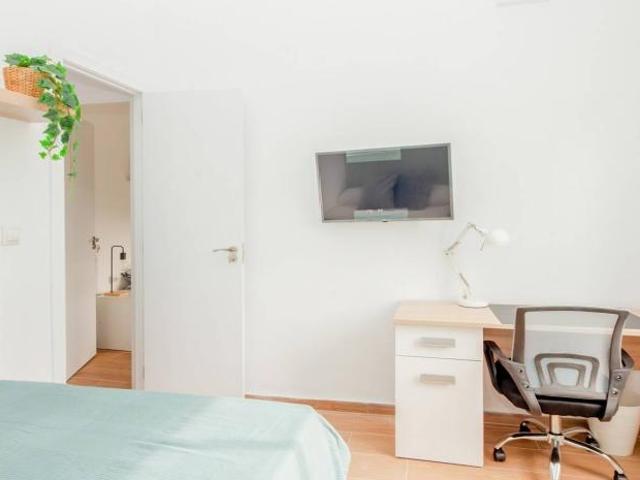 Shared Living/Roommate 6 Dormitorio Valencia Valencia ES104845777