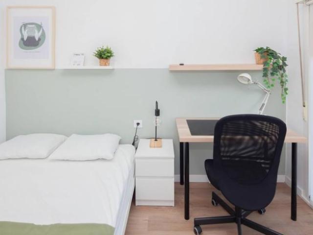 Shared Living/Roommate 6 Dormitorio Valencia Valencia ES104845847