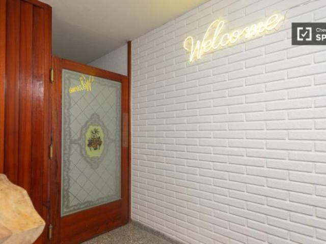 Shared Living/Roommate 6 Dormitorio Valencia Valencia ES101812843
