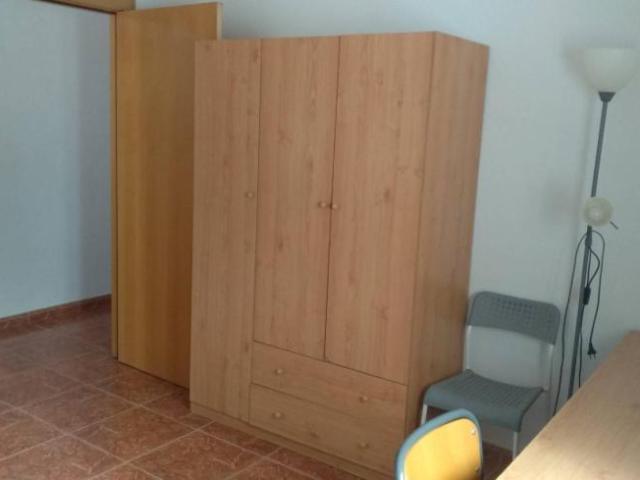 Shared Living/Roommate 6 Dormitorio Valencia Valencia ES101834724